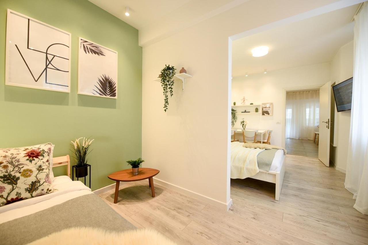 Spacious 1Br In The City Center - Amazing For Extended Stays Bukarest Exteriör bild