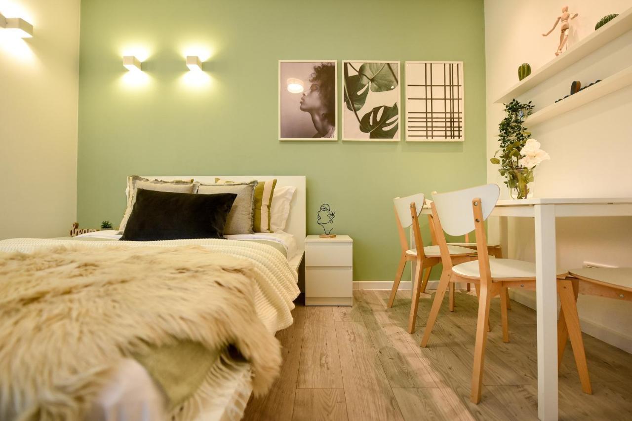 Spacious 1Br In The City Center - Amazing For Extended Stays Bukarest Exteriör bild
