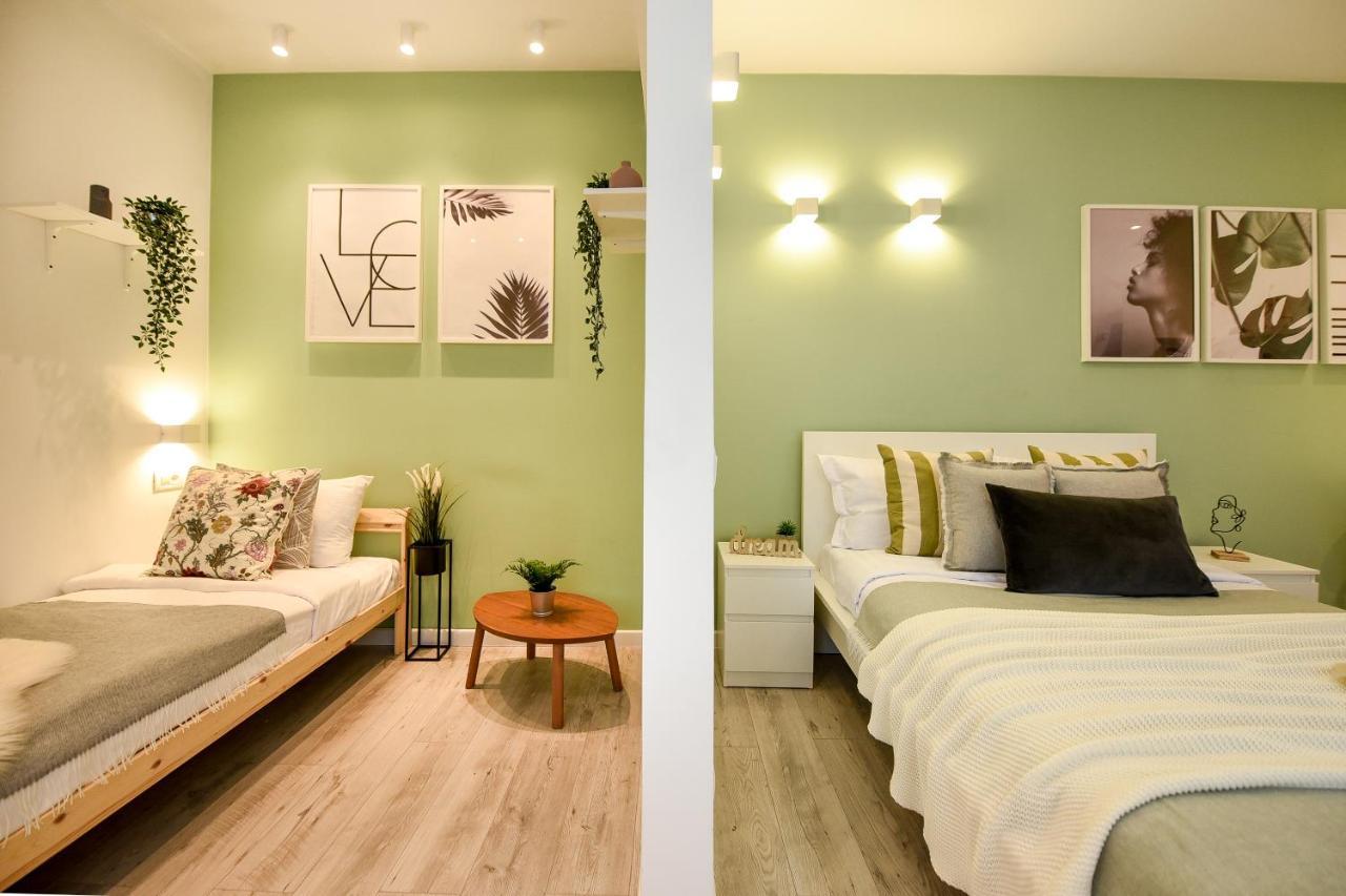 Spacious 1Br In The City Center - Amazing For Extended Stays Bukarest Exteriör bild